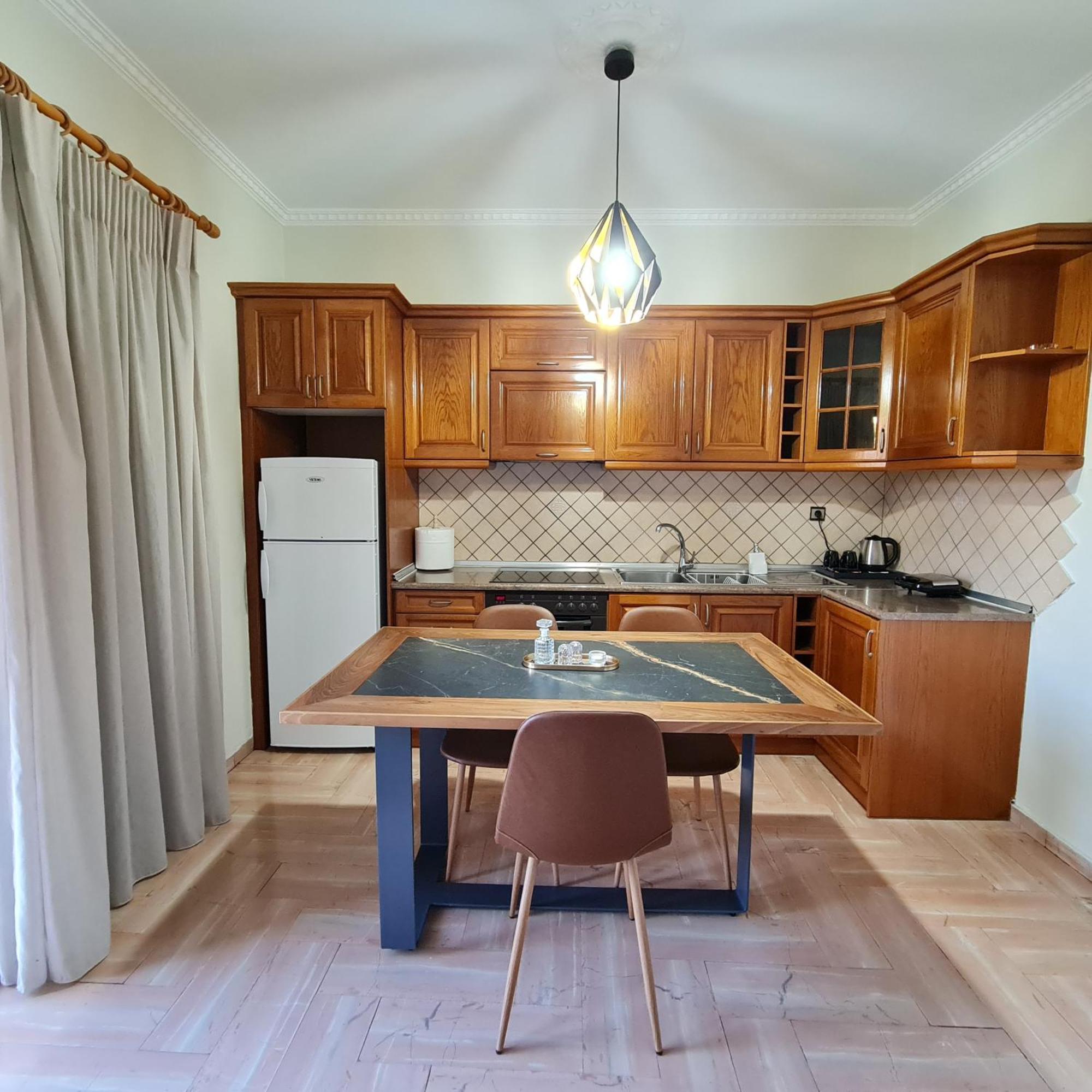 Zigos Apartments Igoumenitsa Eksteriør billede