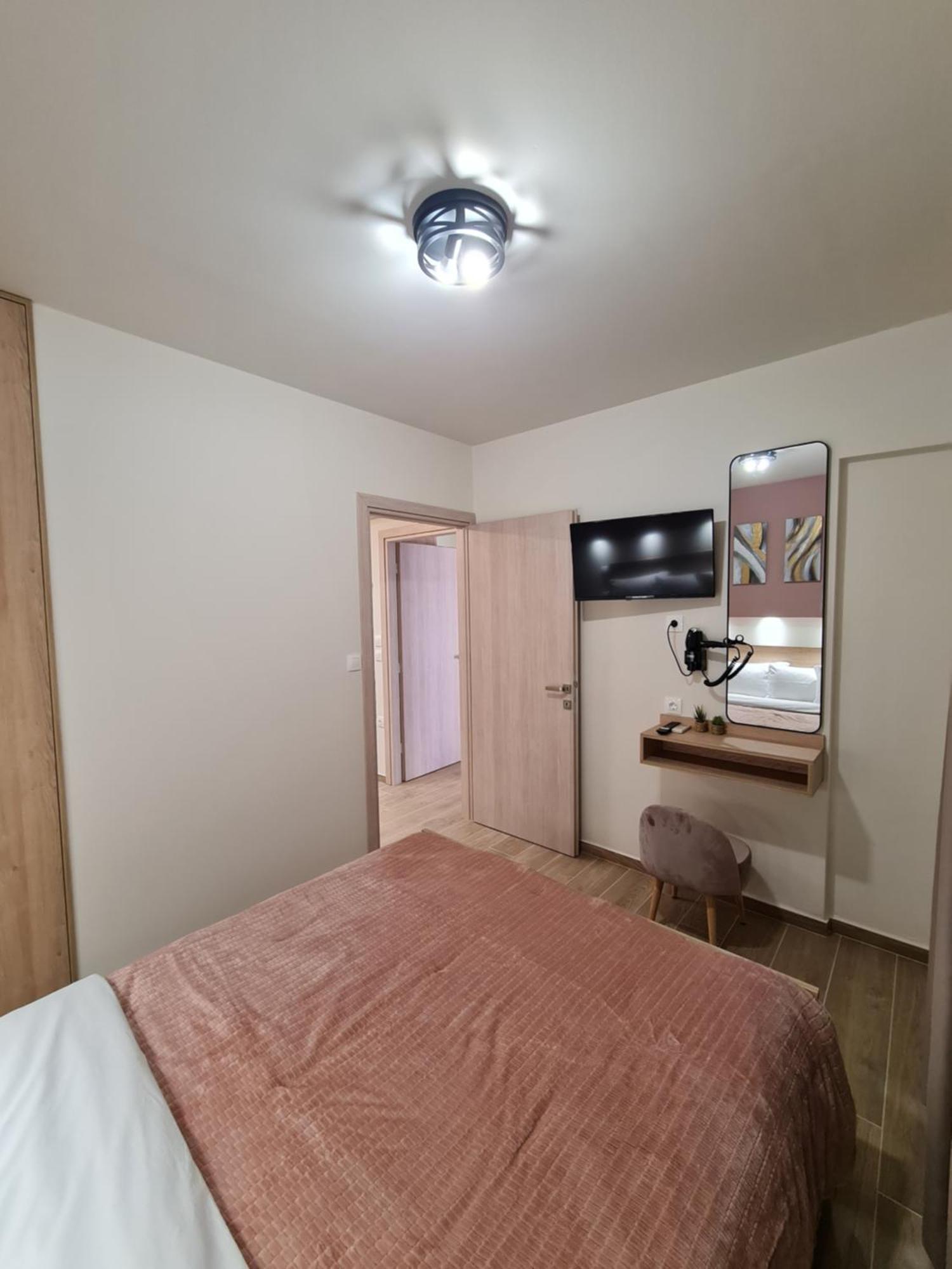 Zigos Apartments Igoumenitsa Eksteriør billede